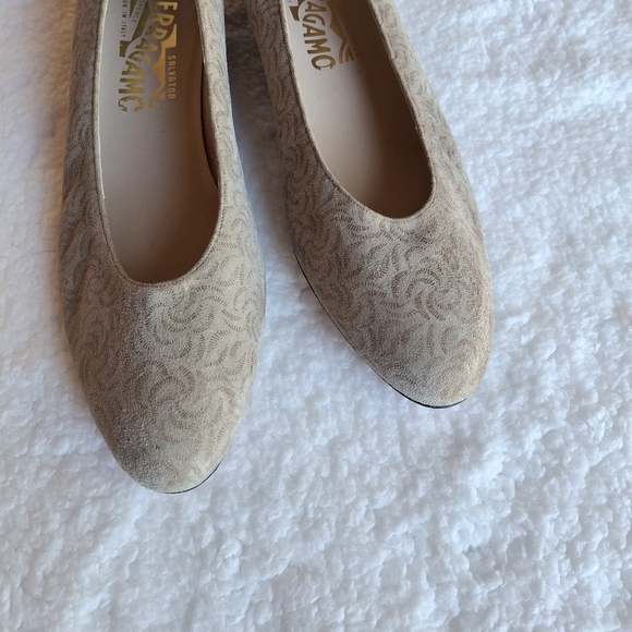 Salvatore Ferragamo 8.5 8½aaaa Slender Almond Toe slip on Heel NEW - Picture 6 of 11